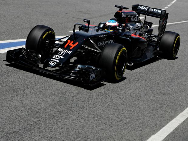 McLaren é única equipe com motores da empresa japonesa